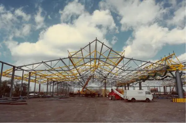 New Spitalfields Market during construction, Leyton 1989-90 (2)