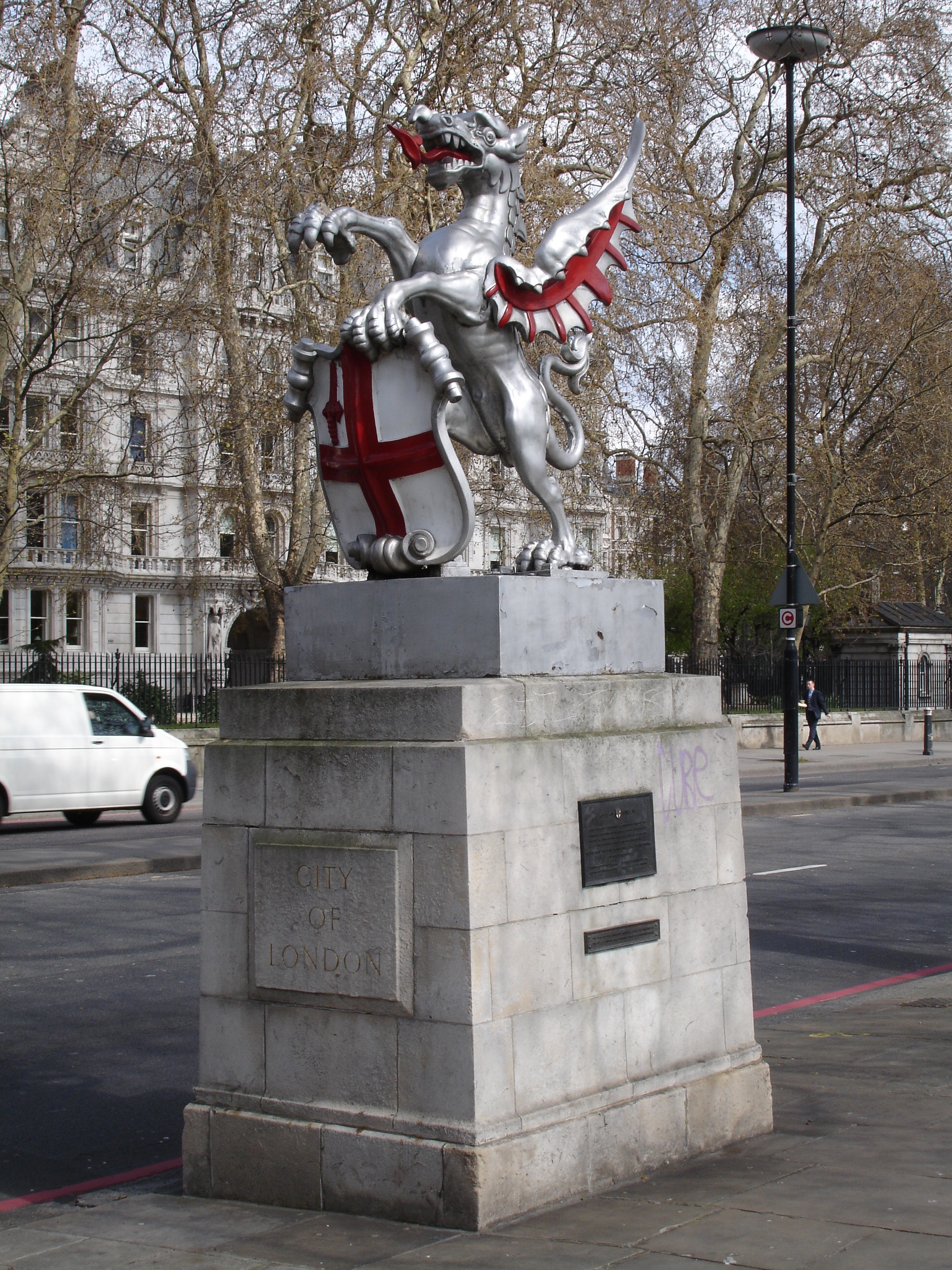 city dragon statue