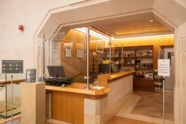 Shop and front desk at Guildhall Art Gallery