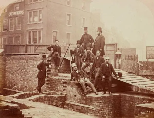 Group portrait of the Holborn Valley Improvements Committee on Holborn Viaduct in 1869