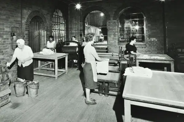 Interior of laundry room, Arnold Circus, 1964
