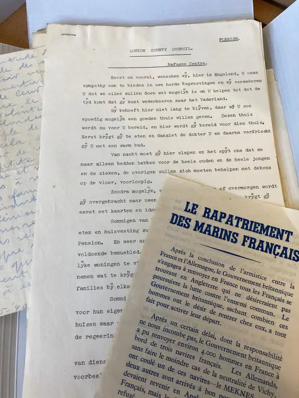 Selection of papers of the Chief Officer of the refugee reception centre, including items in French and Flemish, 1940